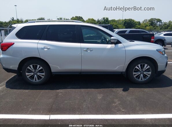 5N1DR2MN7KC621340 2019 NISSAN PATHFINDER Серый Вид задней части салона