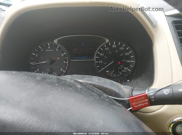 5N1DR2MN8HC620352 2017 NISSAN PATHFINDER White Вид задніх сидінь