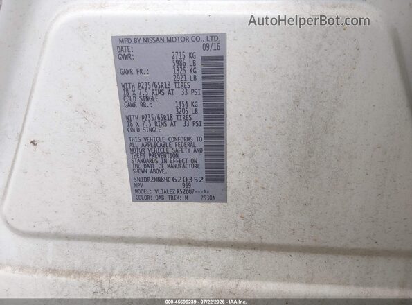 5N1DR2MN8HC620352 2017 NISSAN PATHFINDER White Вид підкапотного простору