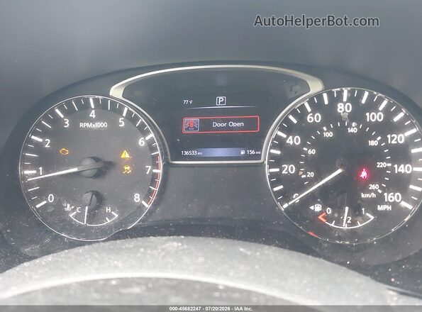 5N1DR2MN8HC688442 2017 NISSAN PATHFINDER White უკანა სავარძლების ხედი