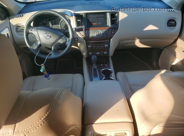 5N1DR2MN9HC686652 2017 NISSAN PATHFINDER Зеленый Вид панели приборов