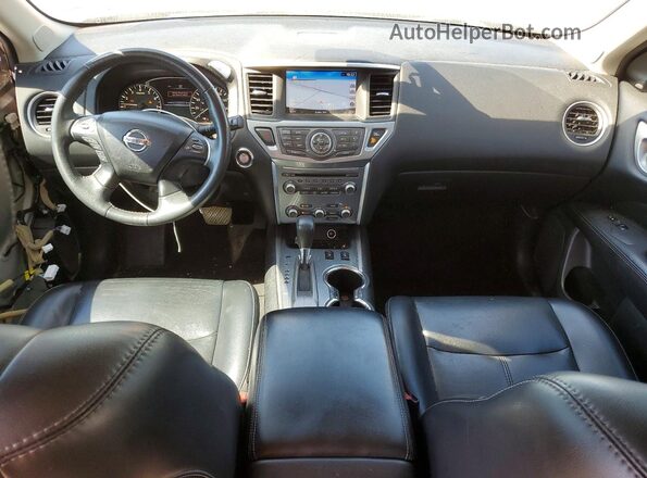 5N1DR2MNXHC604072 2017 NISSAN PATHFINDER Gray Widok deski rozdzielczej