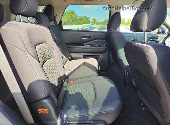 5N1DR3AA2NC214344 2022 NISSAN PATHFINDER Gray Widok tylnych siedzeń