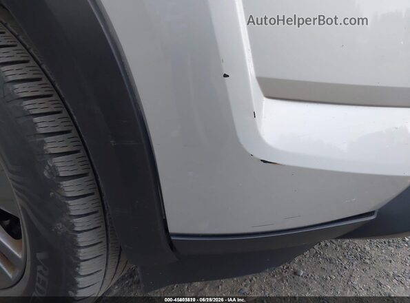 5N1DR3AA4RC216151 2024 NISSAN PATHFINDER Silver Widok z przodu