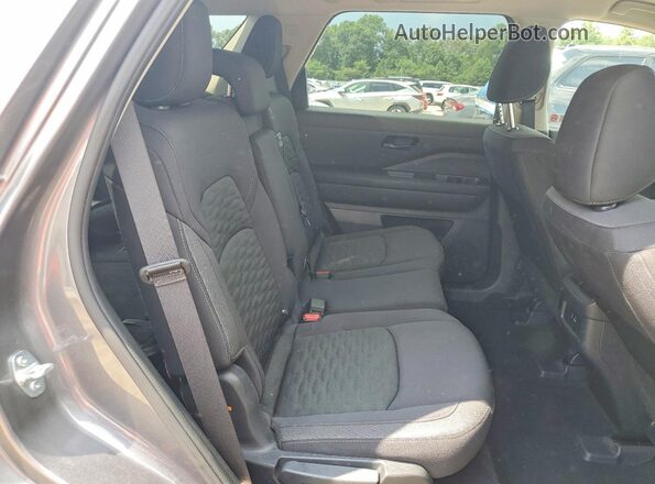 5N1DR3AA4SC230203 2025 NISSAN PATHFINDER Gray უკანა სალონის ხედი