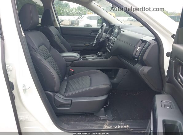 5N1DR3AC7PC218734 2023 NISSAN PATHFINDER White Вид салону спереду