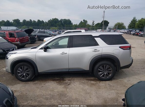 5N1DR3AC7PC260241 2023 NISSAN PATHFINDER Silver Widok wnętrza 360 stopni