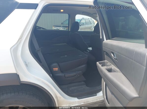 5N1DR3AC8PC257607 2023 NISSAN PATHFINDER White VIN կոդի պիտակի տեսք