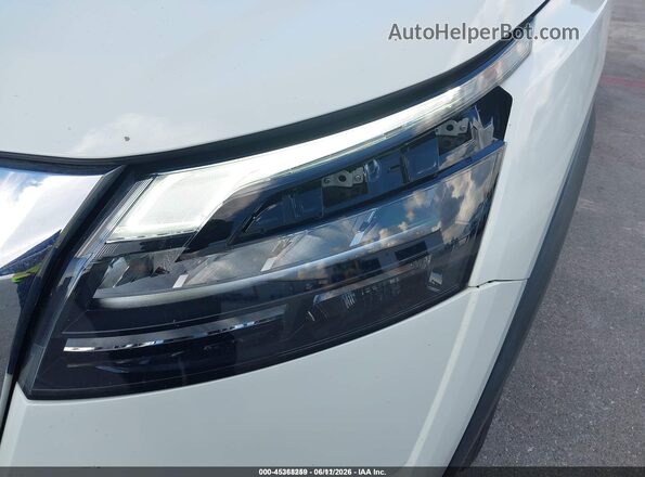 5N1DR3ACXPC258595 2023 NISSAN PATHFINDER White Front view