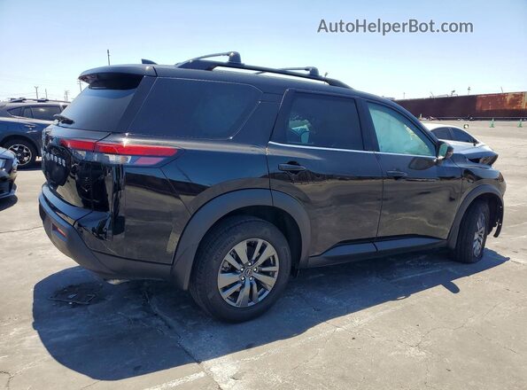 5N1DR3BA1SC299042 2025 NISSAN PATHFINDER Black Задня права чверть
