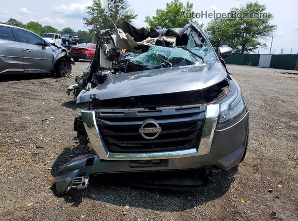 5N1DR3BA5RC290905 2024 NISSAN PATHFINDER Серый Вид спереди