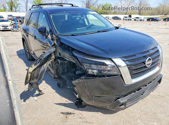 5N1DR3BA6RC285745 2024 NISSAN PATHFINDER Black Передня права чверть