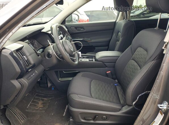5N1DR3BC0SC317046 2025 NISSAN PATHFINDER Gray Vista interior delantera