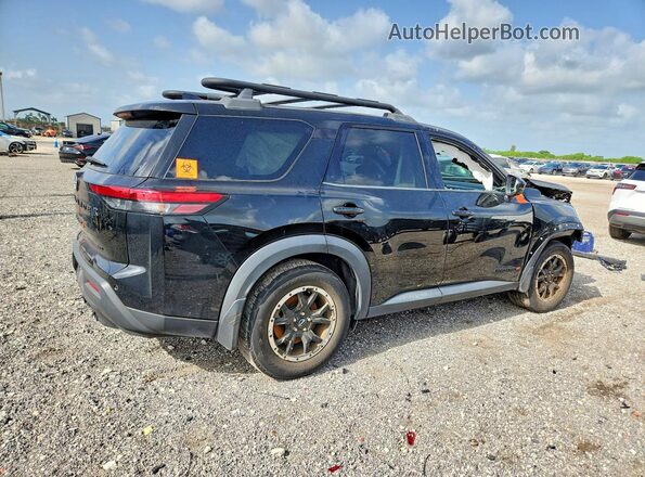 5N1DR3BD7PC218045 2023 NISSAN PATHFINDER Черный Задняя правая четверть