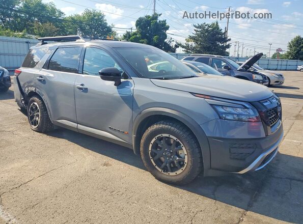 5N1DR3BD7SC306702 2025 NISSAN PATHFINDER Gray Front right