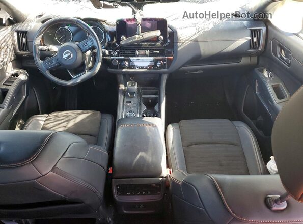 5N1DR3BD9RC222228 2024 NISSAN PATH Gray Առջևի վահանակի տեսք