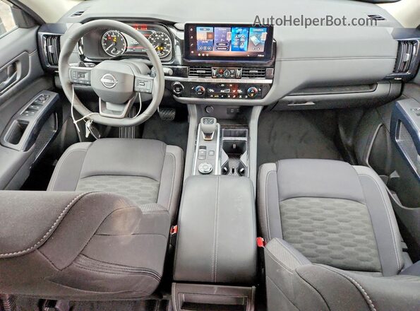 5N1DR3BE4TC257856 2026 NISSAN PATHFINDER Black Dashboard view