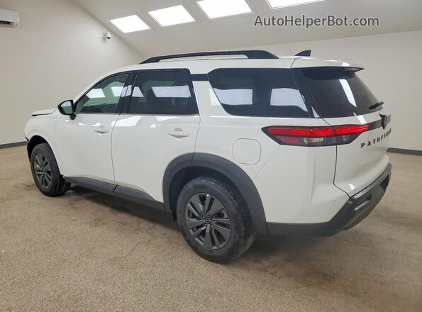 5N1DR3BE8TC259691 2026 NISSAN PATHFINDER White Trasero izquierdo