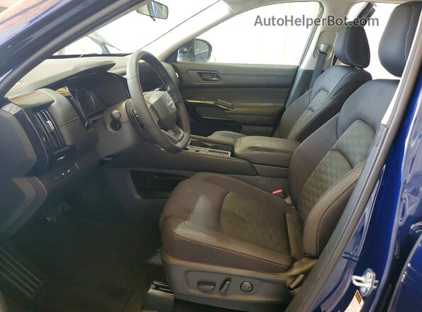 5N1DR3BS6TC259520 2026 NISSAN PATHFINDER Blue Vista interior delantera