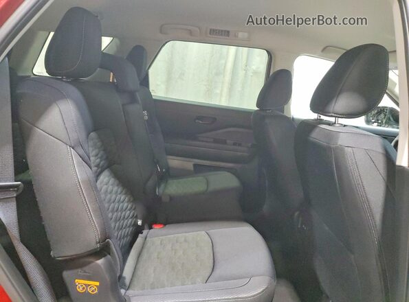 5N1DR3BS8TC223361 2026 NISSAN PATHFINDER Red Вид задньої частини салону