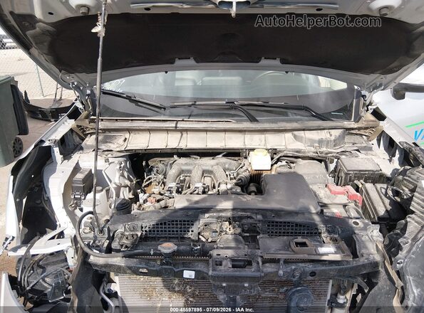 5N1DR3CA6SC226828 2025 NISSAN PATHFINDER Silver Widok z tyłu