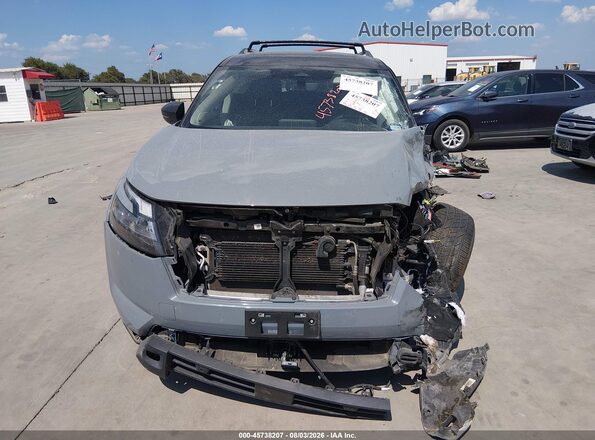 5N1DR3CB2RC231267 2024 NISSAN PATHFINDER Gray Вид задньої частини салону