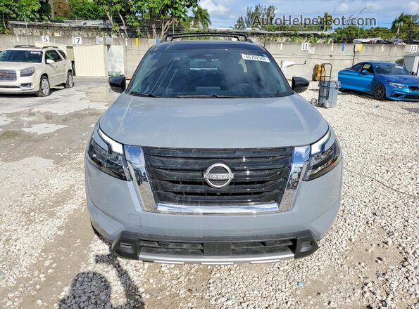 5N1DR3CB5SC203923 2025 NISSAN PATHFINDER Gray Front view