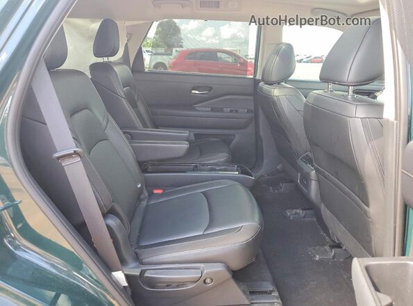 5N1DR3CB6RC241929 2024 NISSAN PATHFINDER Green Widok wnętrza z tyłu