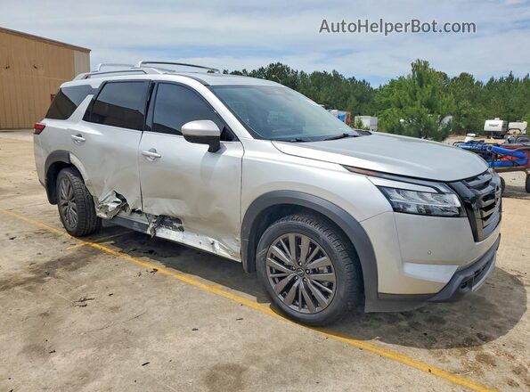 5N1DR3CB8RC219110 2024 NISSAN PATHFINDER Silver Delantero derecho