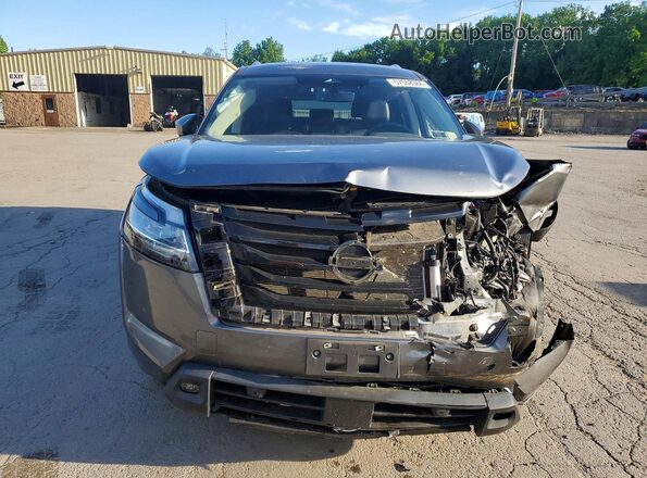 5N1DR3CC1RC212296 2024 NISSAN PATHFINDER Gray Front view