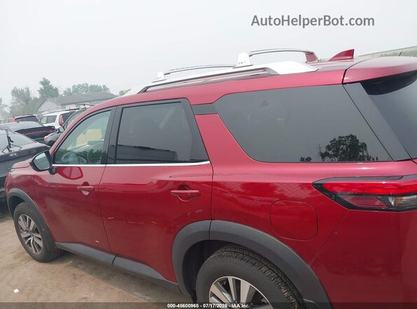 5N1DR3CC3RC204281 2024 NISSAN PATHFINDER Red Vista interior trasera