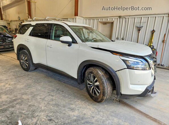 5N1DR3CC4RC215175 2024 NISSAN PATHFINDER White Առջևի աջ
