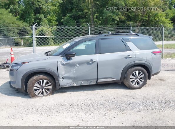 5N1DR3CC8PC246362 2023 NISSAN PATHFINDER Gray Widok wnętrza 360 stopni
