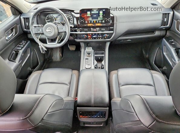 5N1DR3CD1RC214526 2024 NISSAN PATHFINDER Black Vista del salpicadero