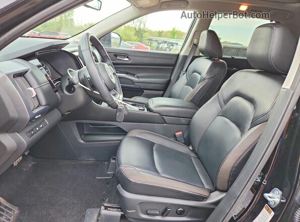 5N1DR3CD1RC214526 2024 NISSAN PATHFINDER Black Vista interior delantera