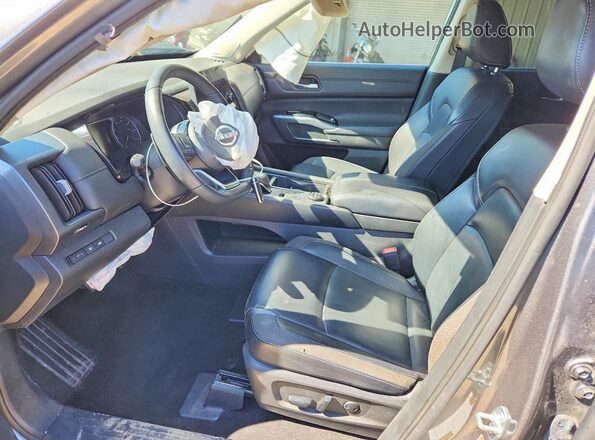5N1DR3CD5RC251501 2024 NISSAN PATHFINDER Gray Սալոնի դիմացի տեսք
