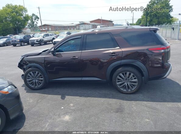 5N1DR3CD7NC200091 2022 NISSAN PATHFINDER Burgundy Vista interior de 360 grados