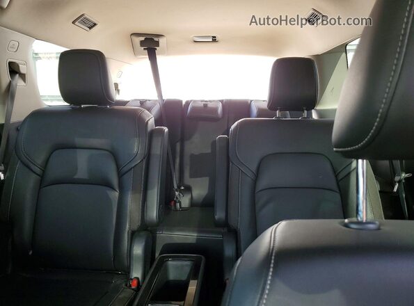 5N1DR3CD7RC277632 2024 NISSAN PATHFINDER Gray Widok tylnych siedzeń