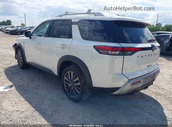 5N1DR3CDXPC209290 2023 NISSAN PATHFINDER White Trasero izquierdo