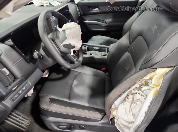 5N1DR3CE3TC245096 2026 NISSAN PATHFINDER Black 