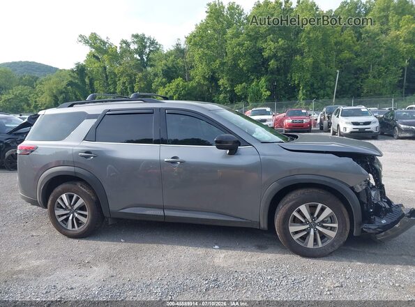 5N1DR3CE4TC210521 2026 NISSAN PATHFINDER Gray Widok wnętrza z tyłu