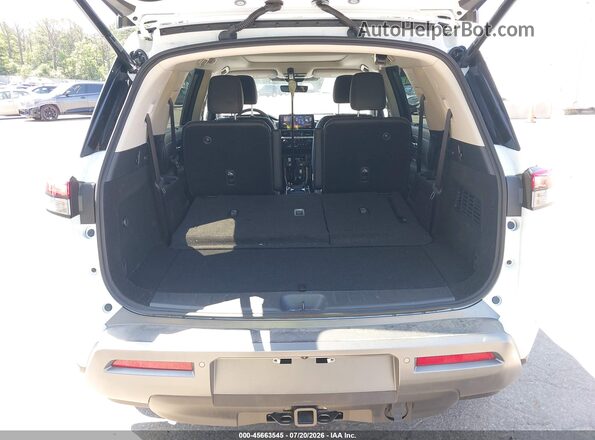 5N1DR3CT5TC256924 2026 NISSAN PATHFINDER White Widok wnętrza 360 stopni