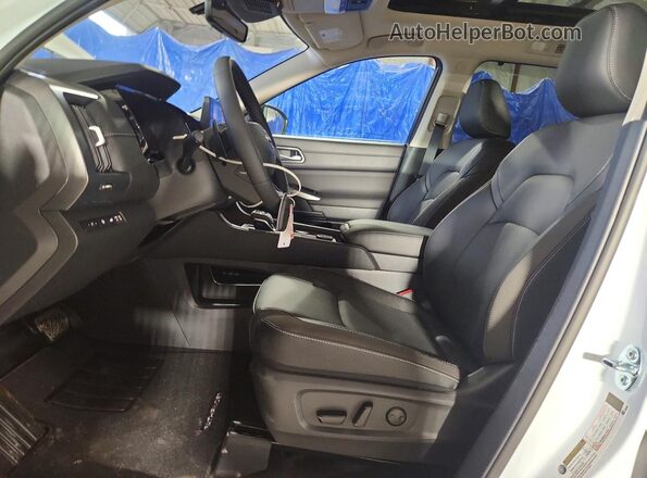 5N1DR3CT6TC202869 2026 NISSAN PATHFINDER White Vista interior delantera