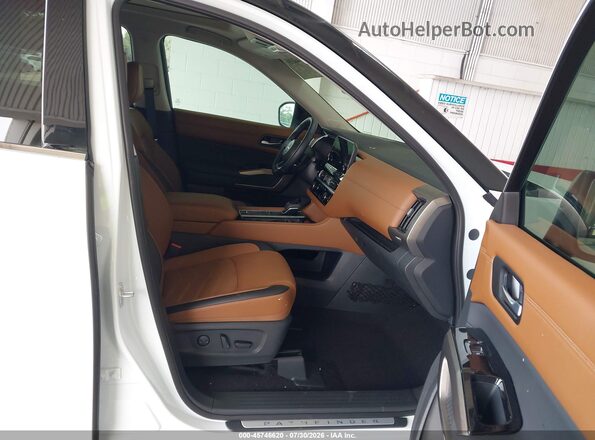 5N1DR3DG7SC258318 2025 NISSAN PATHFINDER White წინა სალონის ხედი