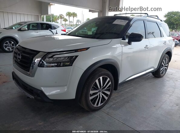 5N1DR3DG7SC258318 2025 NISSAN PATHFINDER White წინა მარცხენა ხედი სამი მეოთხედიდან