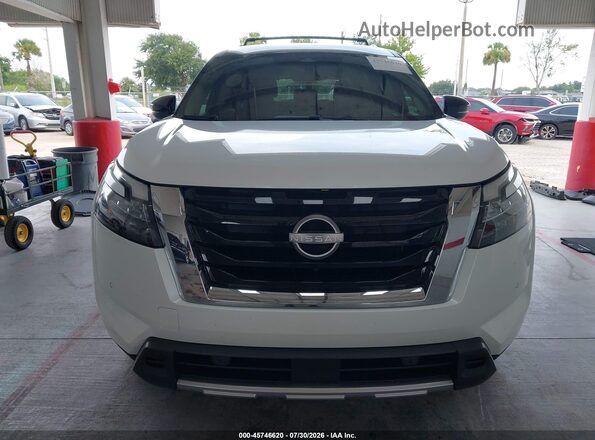 5N1DR3DG7SC258318 2025 NISSAN PATHFINDER White უკანა სალონის ხედი