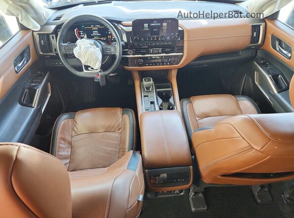5N1DR3DG8PC243334 2023 NISSAN PATHFINDER Green Vista del salpicadero