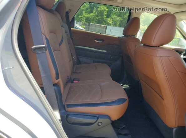 5N1DR3DJ1RC297881 2024 NISSAN PATHFINDER Серебряный Вид задних сидений