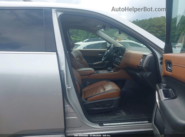 5N1DR3DJ2PC230784 2023 NISSAN PATHFINDER Серый Вид салона спереди