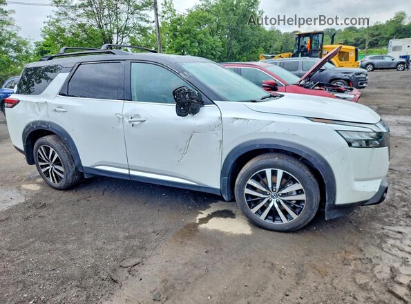 5N1DR3DJ7SC281707 2025 NISSAN PATHFINDER White Przód prawy